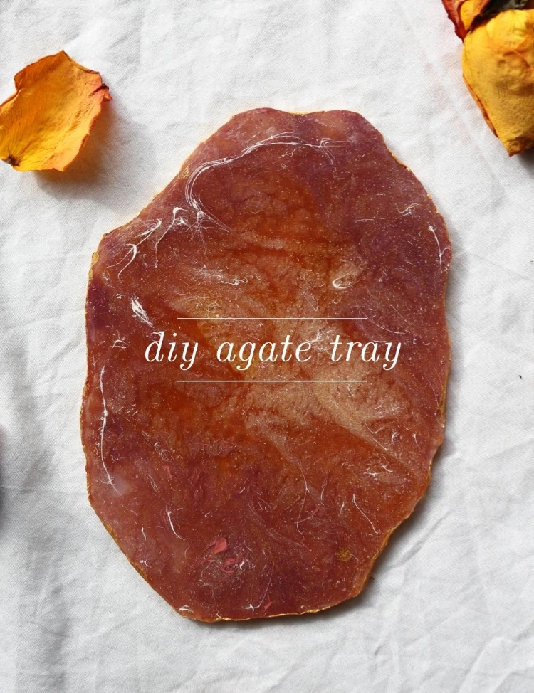 DIY: Resin Agate-Inspired Trinket Holders