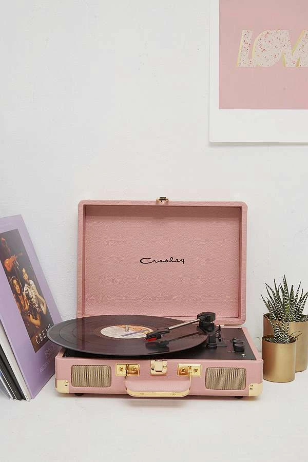 Slide View: 1: Crosley Cruiser Pebbled Pink Vinyl Record Player