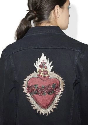 Https://www.dollskill.com/nana-judy-heart-of-roses-denim-jacket.html