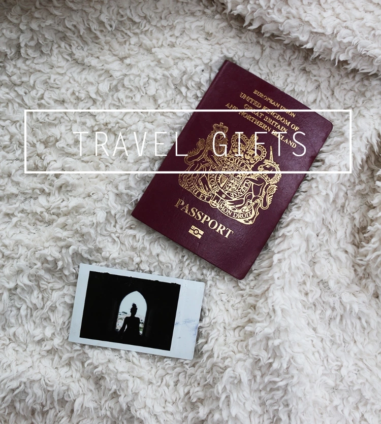15 Perfect Gifts For Travel Lovers! (Travel Essentials AND Fun Things)