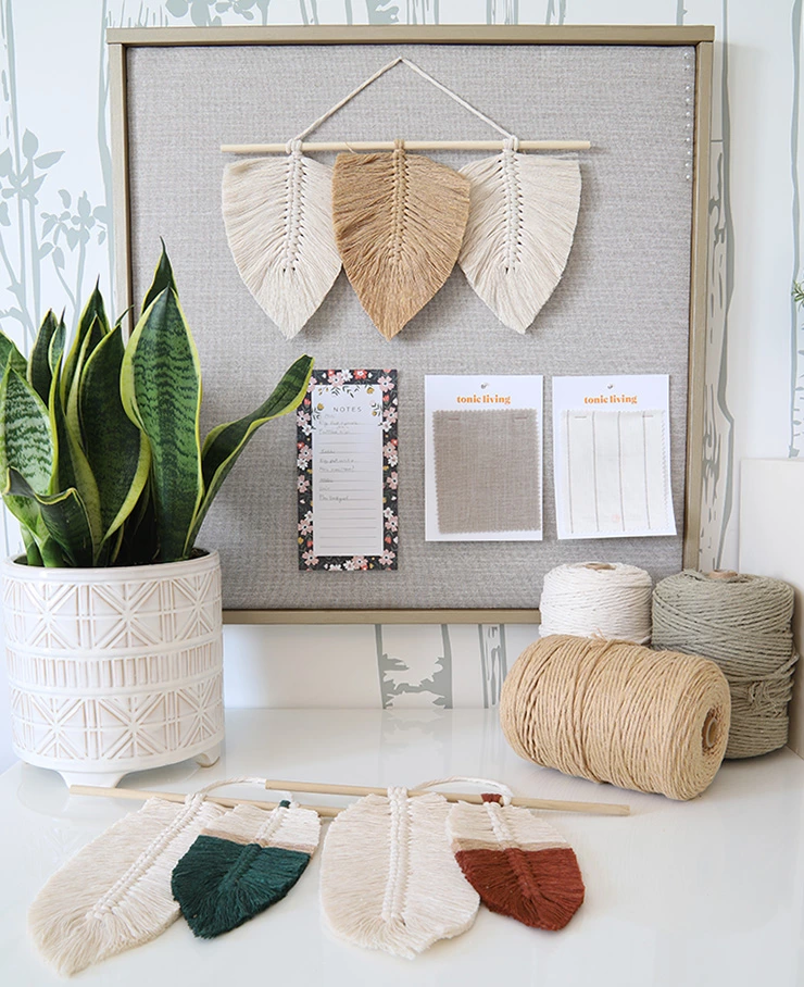 DIY Boho Macrame Feather Wall Hanging