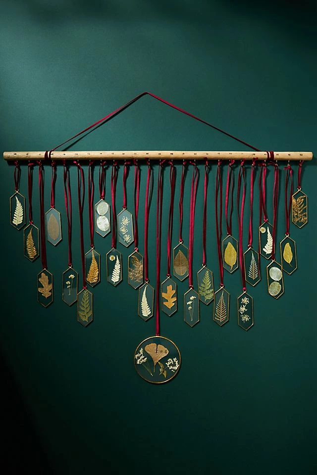 Botanical Ornament Calendar - Anthropologie