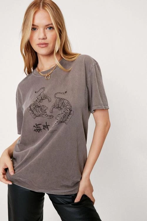 Another NastyGal Graphic T-Shirt Example