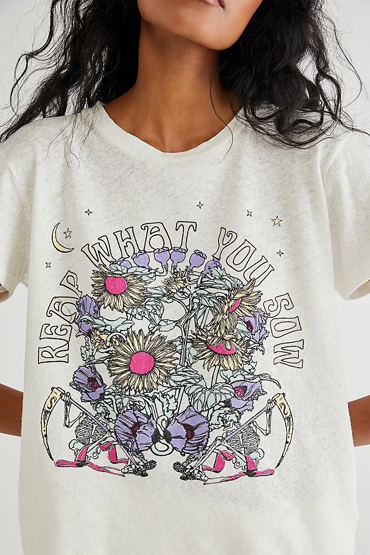 The Most Feminine Graphic Tees - FreePeople (Worldwide Delivery)
