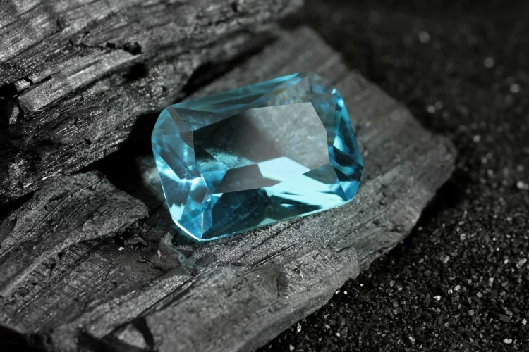 Aquamarine