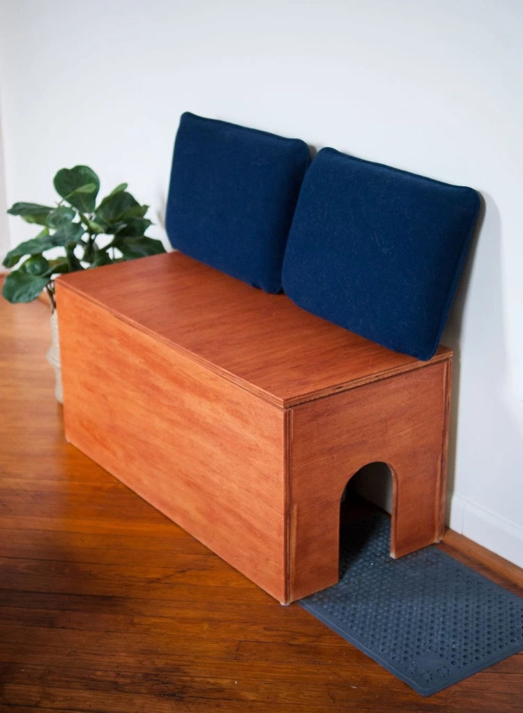 Practical Cat Litter Bench Enclosure