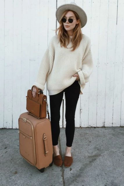 17 Airport Outfit Ideas! (For Summer, Winter, Short Flights AND ...